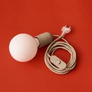 HAY E27-pidin COMMON, betoninharmaa, pistokekaapeli 240 cm