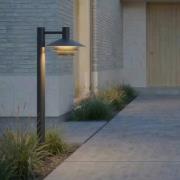 Lucande LED-pylväsvalaisin Montaro, 100 cm, antrasiitti