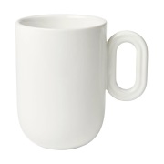 Broste Copenhagen Stevns muki kahvalla 40 cl Chalk white