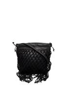 Deagz Frill Bag Bags Crossbody Bags Black Gestuz