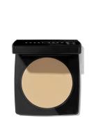 Sheer Finish Pressed Powder Puuteri Meikki Bobbi Brown