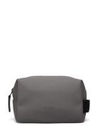 Wash Bag Small W3 Toilettilaukut Grey Rains