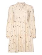 Karma Dress Lyhyt Mekko Cream A-View