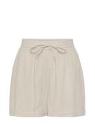 Pcmastina Hw Shorts Bottoms Shorts Casual Shorts Cream Pieces