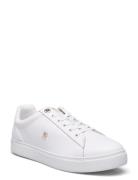 Elevated Essent Sneaker Monogram Matalavartiset Sneakerit Tennarit Whi...