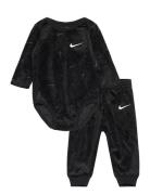 Nike Essentials Bodysuit And Pants Set Pitkähihainen Body Black Nike