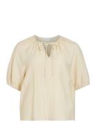 Viclo 2/4 V-Neck Top - Noos Tops Blouses Short-sleeved Cream Vila