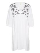 Giazellapw Dr Polvipituinen Mekko White Part Two