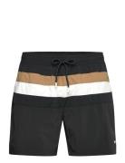 Louis Uimashortsit Black BOSS